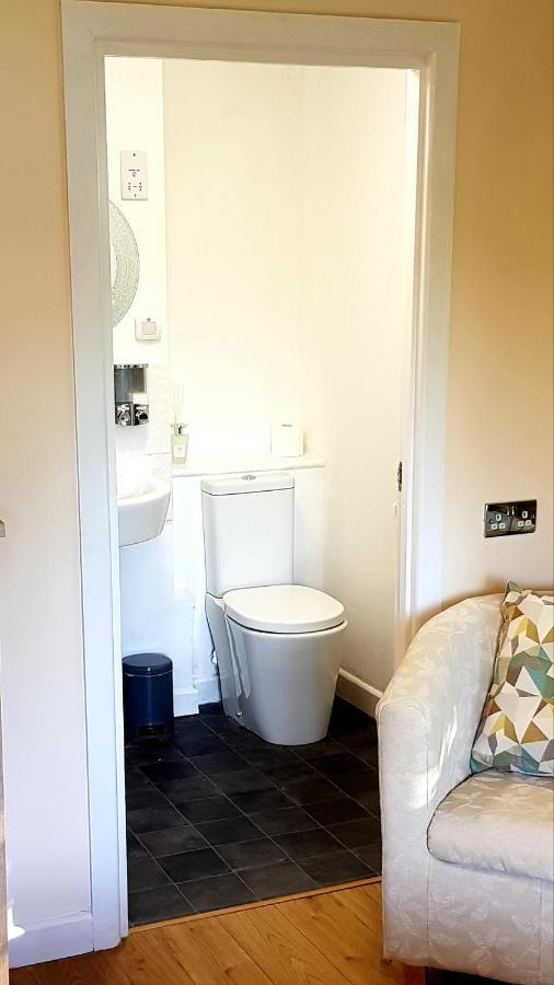 Kingsley Cottage - Beautiful Riverside Setting Beaworthy 외부 사진
